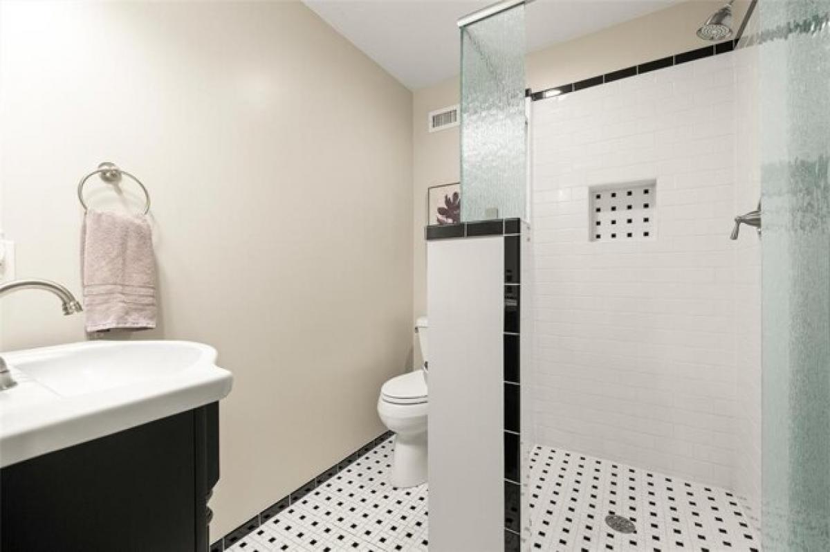 Picture of Home For Sale in Wimberley, Texas, United States