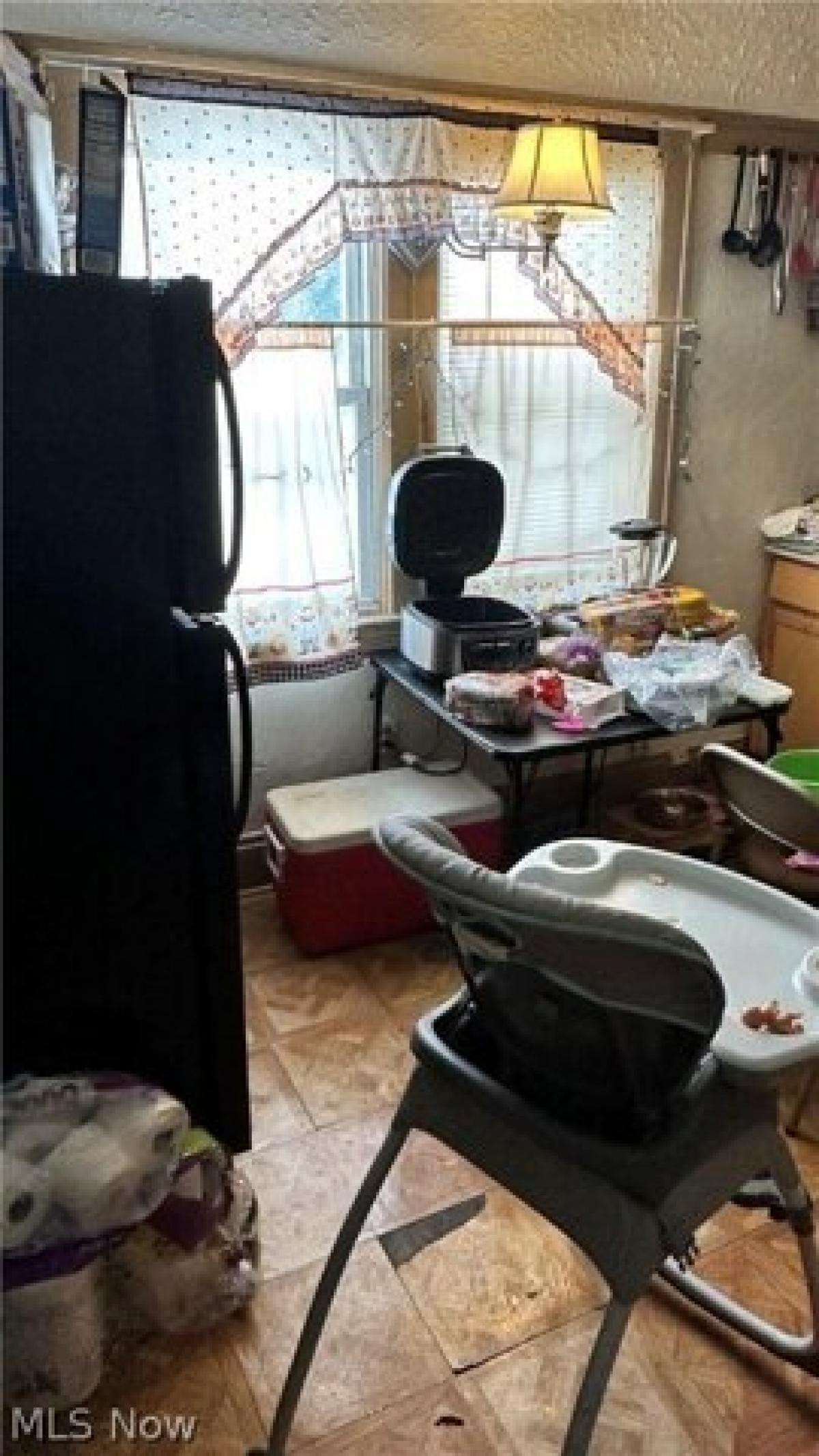 Picture of Home For Sale in Shaker Heights, Ohio, United States