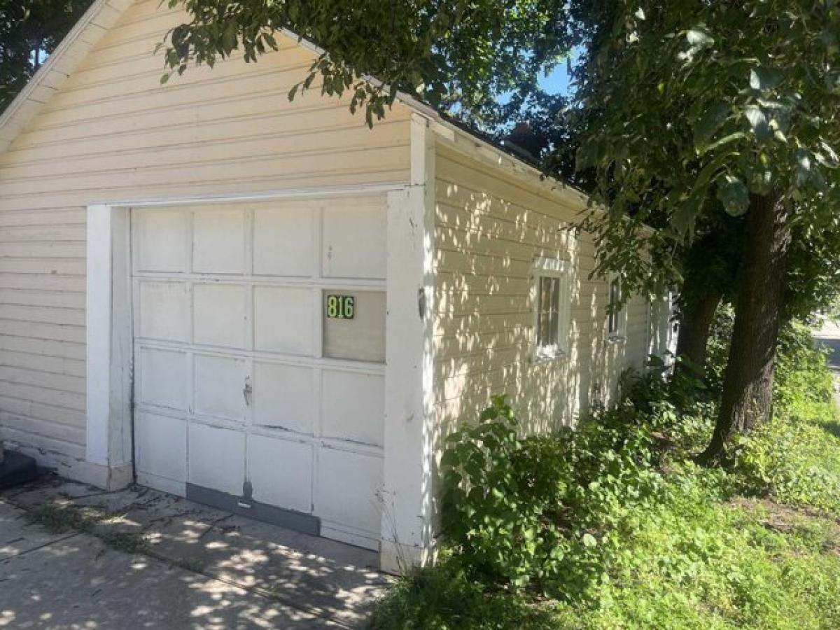 Picture of Home For Sale in Green Bay, Wisconsin, United States