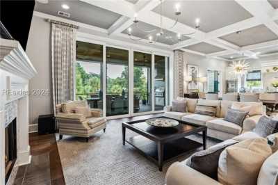 Home For Sale in Hilton Head Island, South Carolina