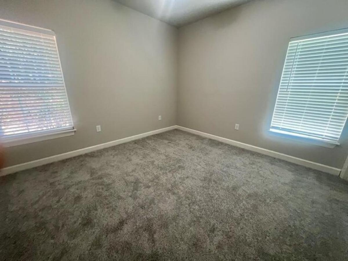 Picture of Home For Sale in Oxford, Mississippi, United States