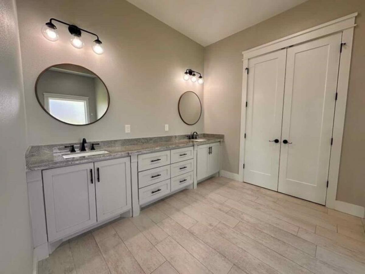 Picture of Home For Sale in Beaumont, Texas, United States