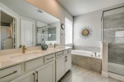 Home For Sale in Carrollton, Texas