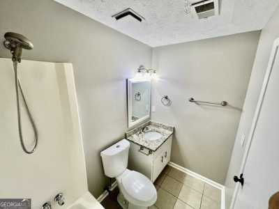 Home For Sale in Lilburn, Georgia