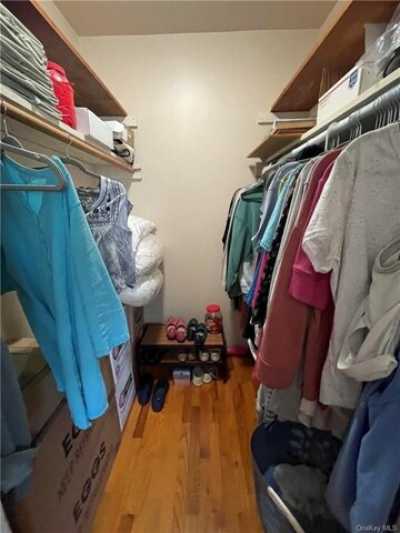 Home For Sale in Poughquag, New York