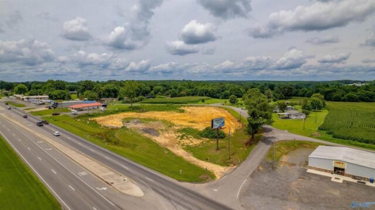 Picture of Residential Land For Sale in Albertville, Alabama, United States