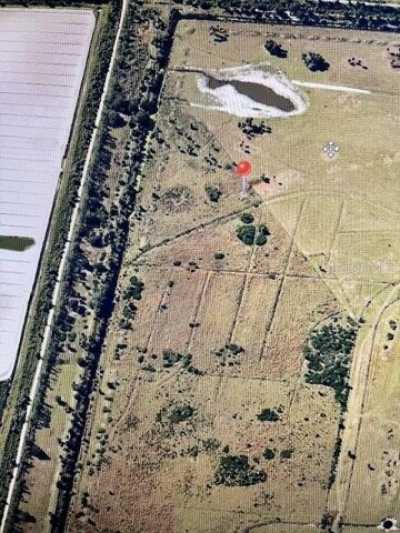 Residential Land For Sale in Okeechobee, Florida