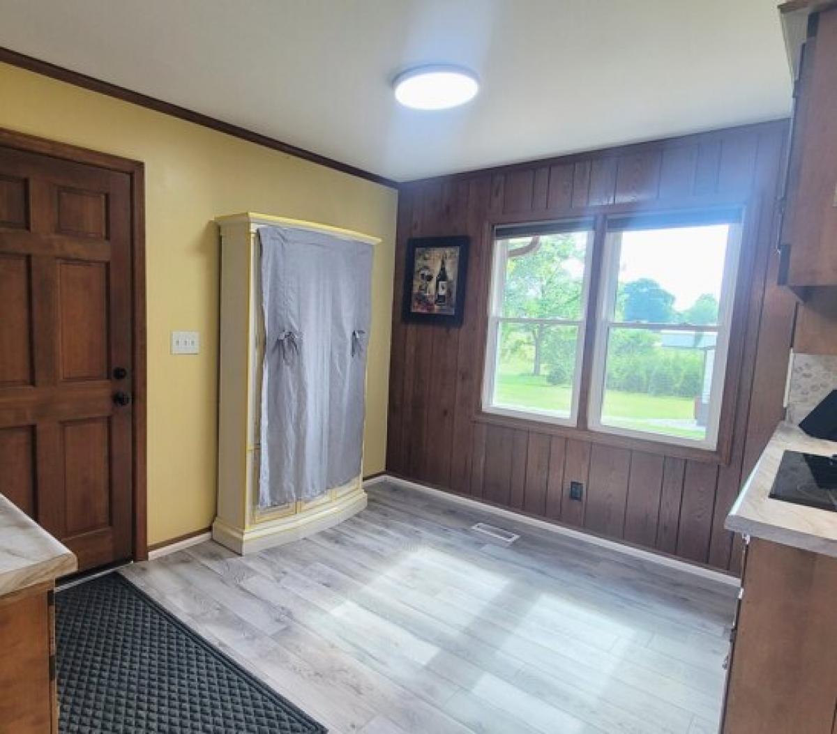 Picture of Home For Sale in Mcminnville, Tennessee, United States