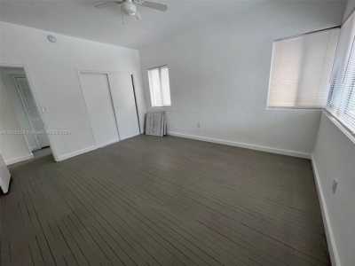 Apartment For Rent in Miami Beach, Florida