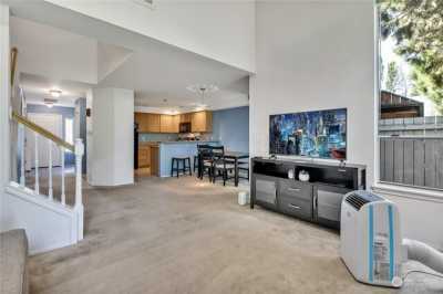 Home For Sale in Kent, Washington