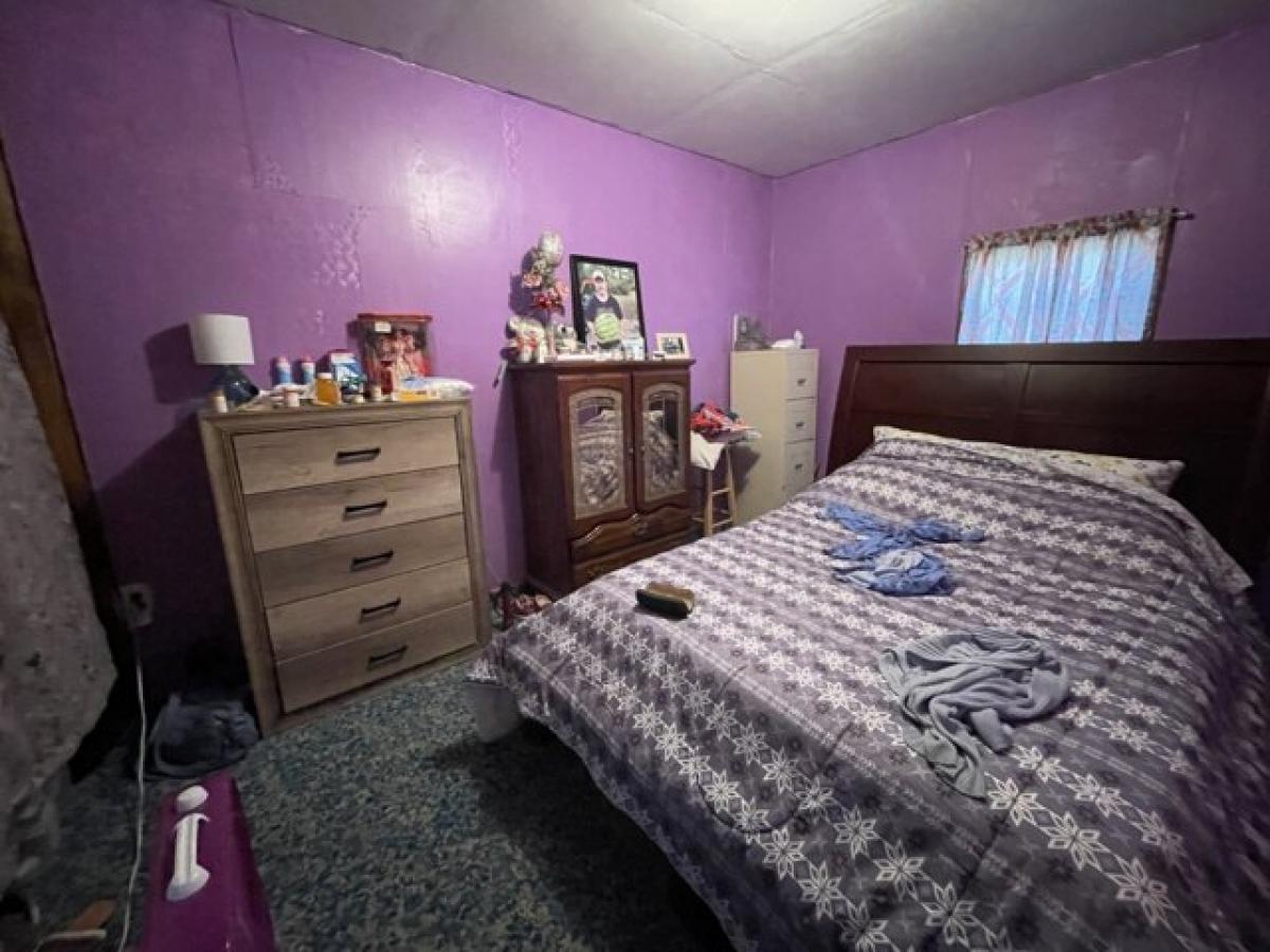 Picture of Home For Sale in Terre Haute, Indiana, United States