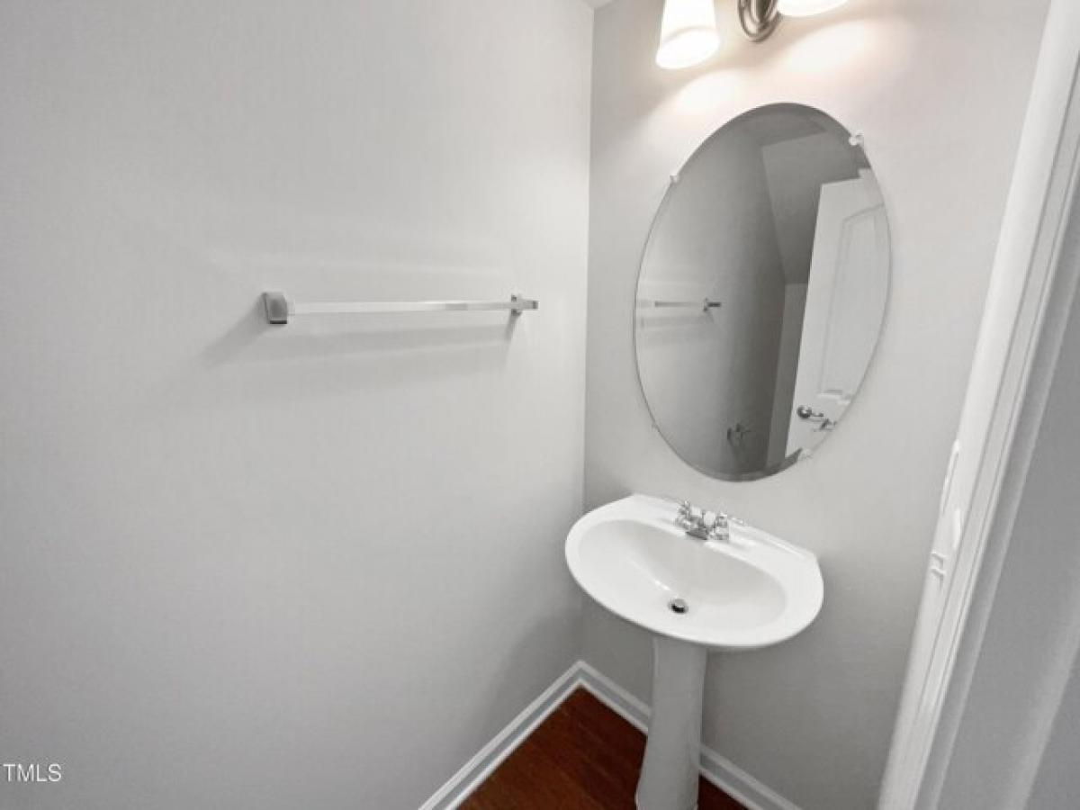 Picture of Home For Sale in Durham, North Carolina, United States