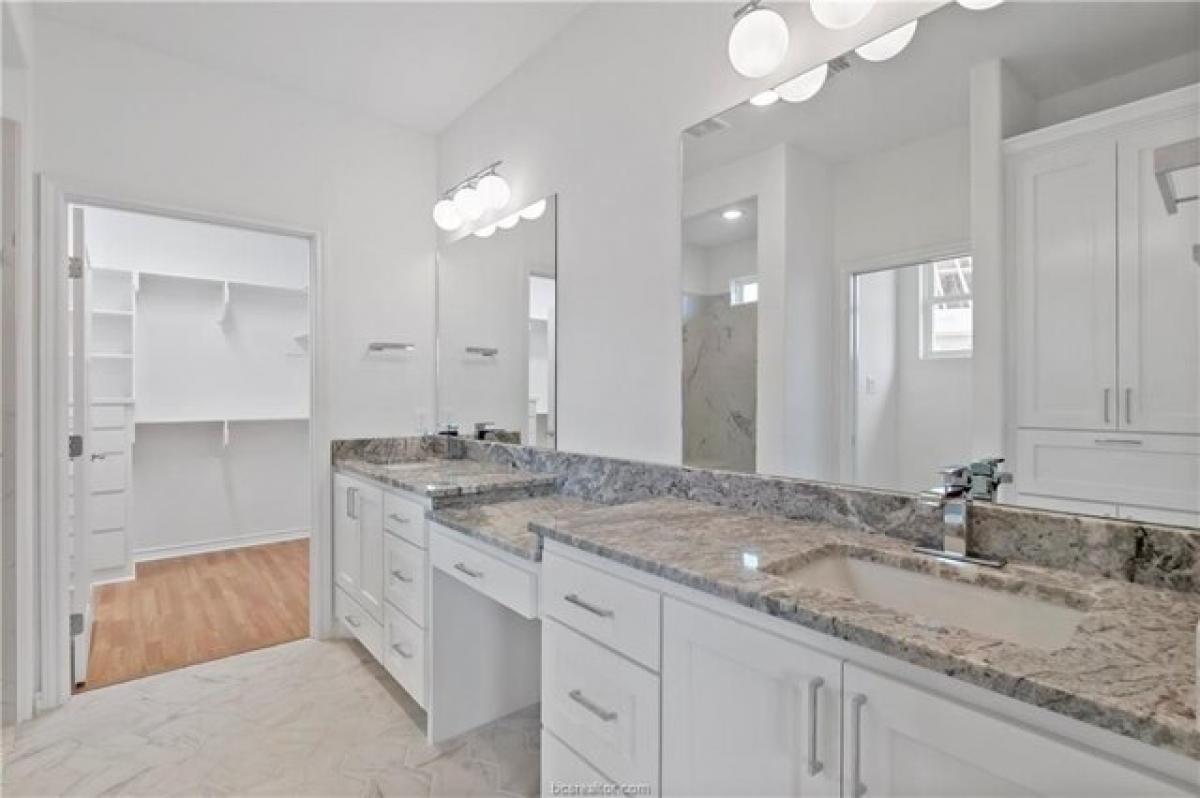 Picture of Home For Rent in Bryan, Texas, United States