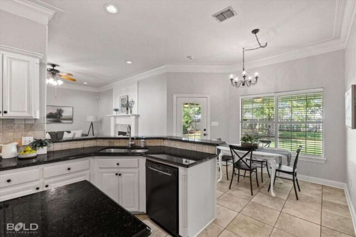 Picture of Home For Sale in Bossier City, Louisiana, United States