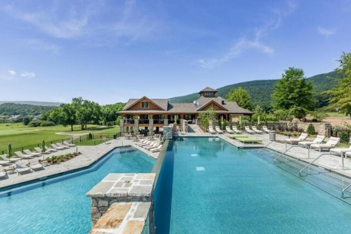 Picture of Residential Land For Sale in Chattanooga, Tennessee, United States