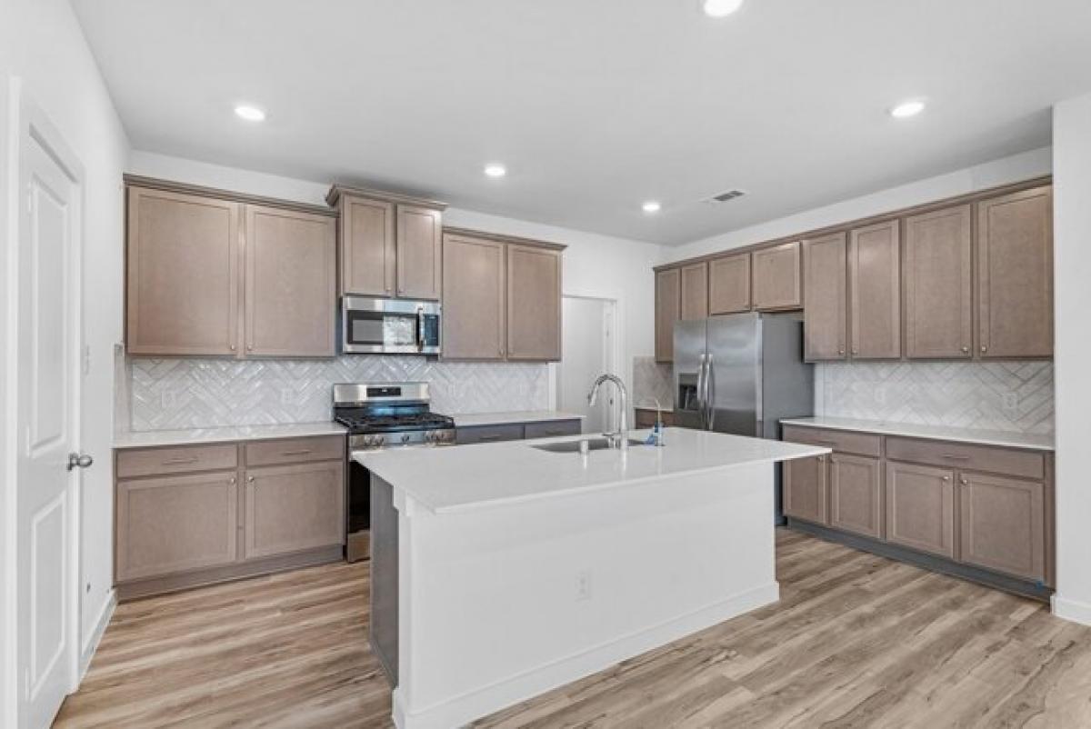 Picture of Home For Sale in Hockley, Texas, United States