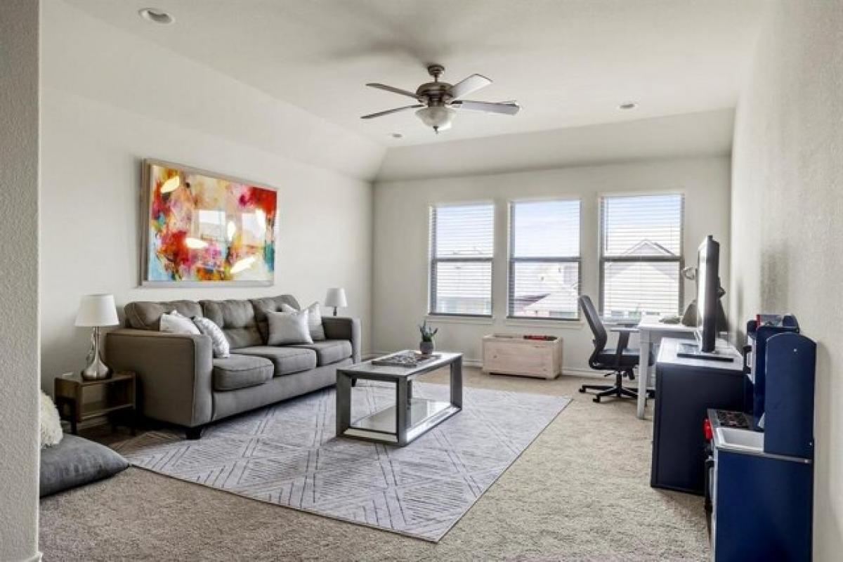 Picture of Home For Sale in Pflugerville, Texas, United States