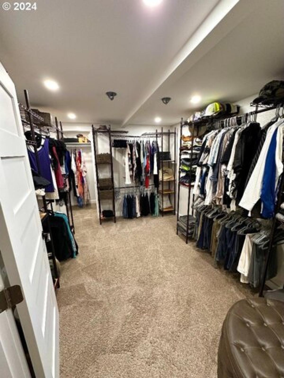 Picture of Home For Sale in Ridgefield, Washington, United States