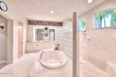 Home For Sale in Port Orange, Florida