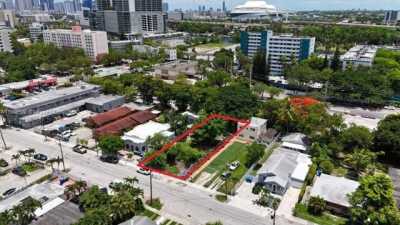 Residential Land For Sale in Miami, Florida