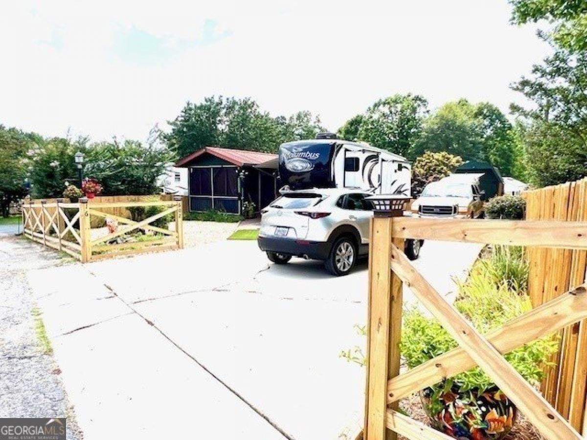 Picture of Home For Sale in Cleveland, Georgia, United States