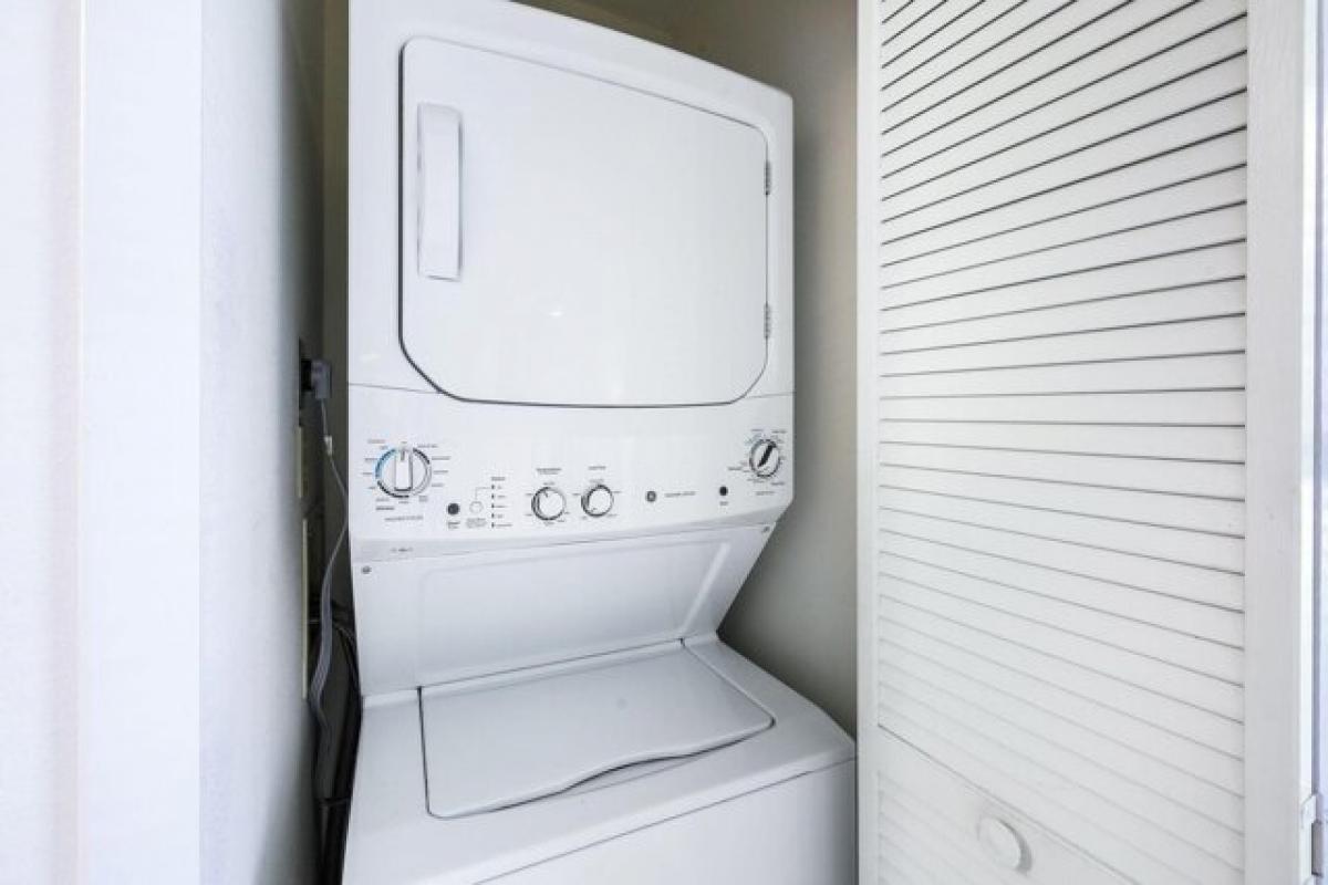 Picture of Home For Sale in Marco Island, Florida, United States