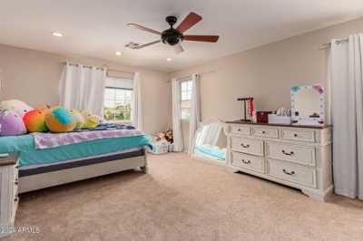 Home For Sale in Glendale, Arizona