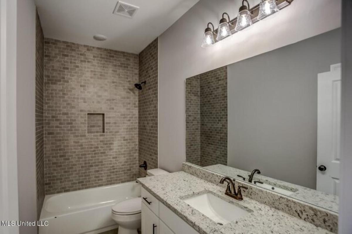 Picture of Home For Sale in Hernando, Mississippi, United States