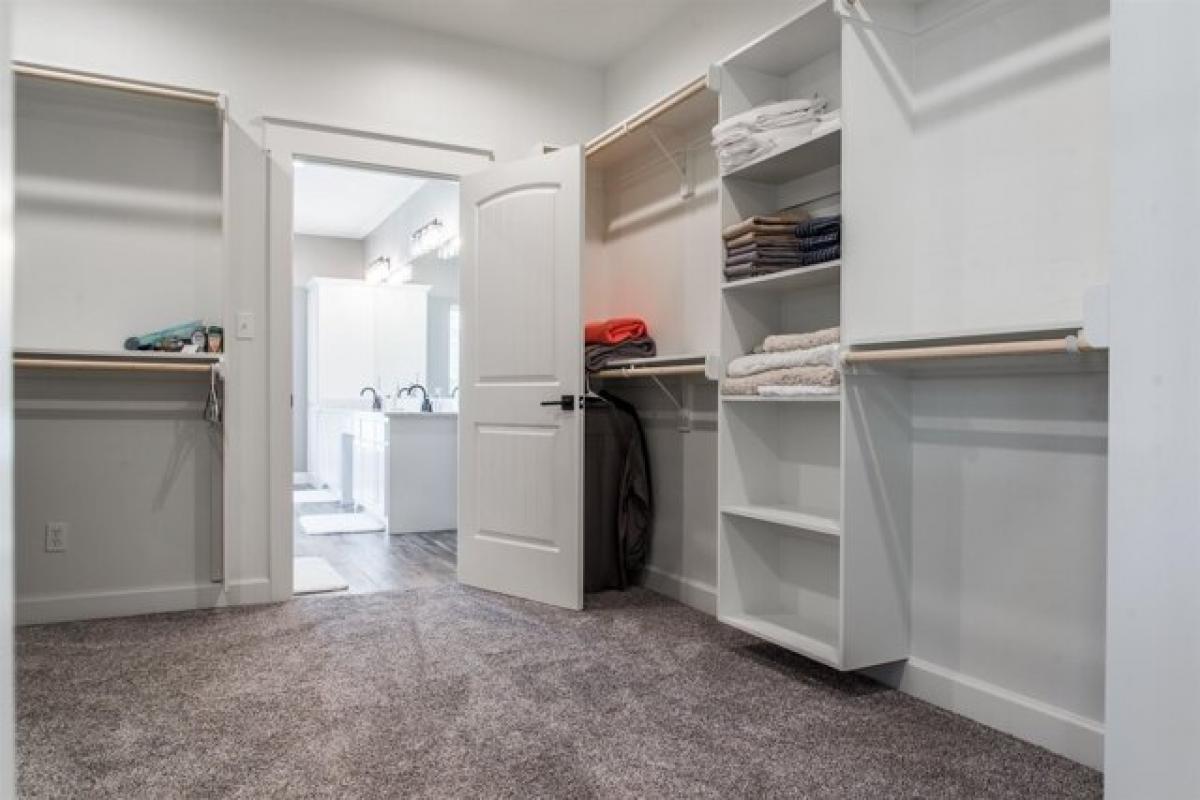 Picture of Home For Sale in Beaumont, Texas, United States