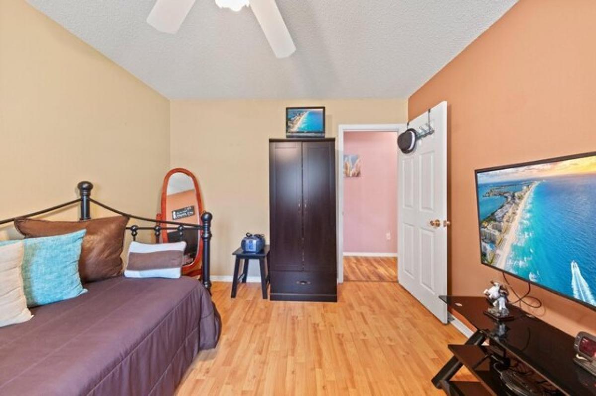 Picture of Home For Sale in Crestview, Florida, United States