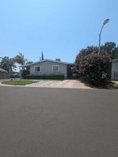 Home For Sale in Tulare, California