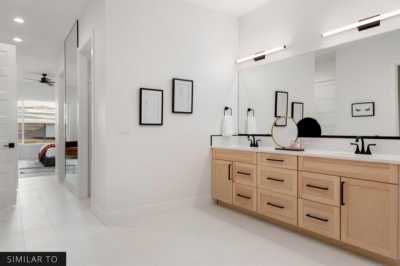 Home For Sale in Kennewick, Washington