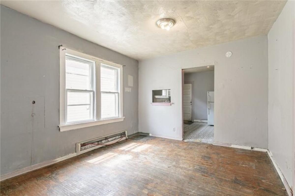 Picture of Home For Sale in Rochester, New York, United States