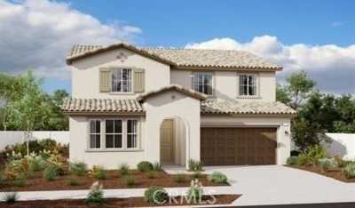 Home For Sale in Corona, California