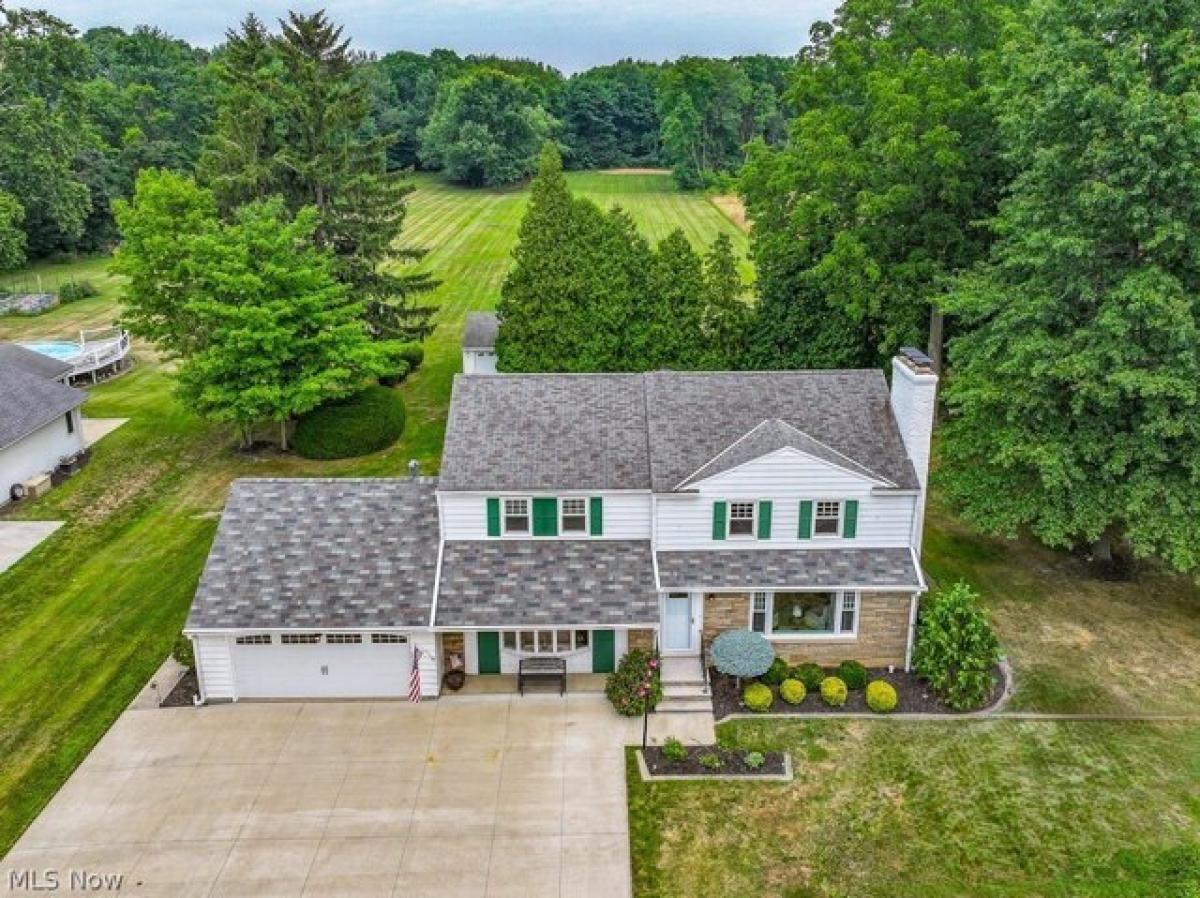 Picture of Home For Sale in Mentor, Ohio, United States