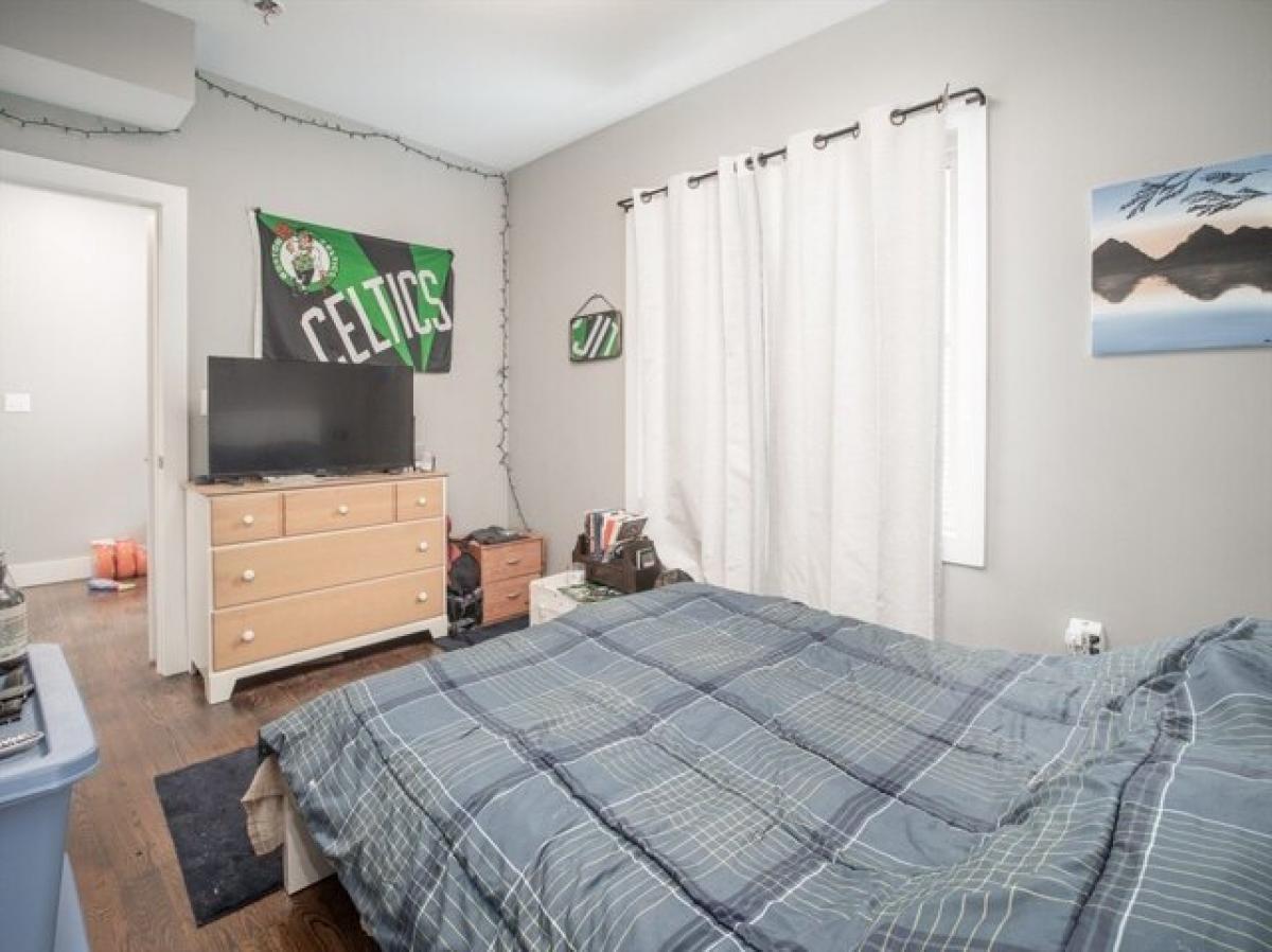 Picture of Apartment For Rent in Somerville, Massachusetts, United States