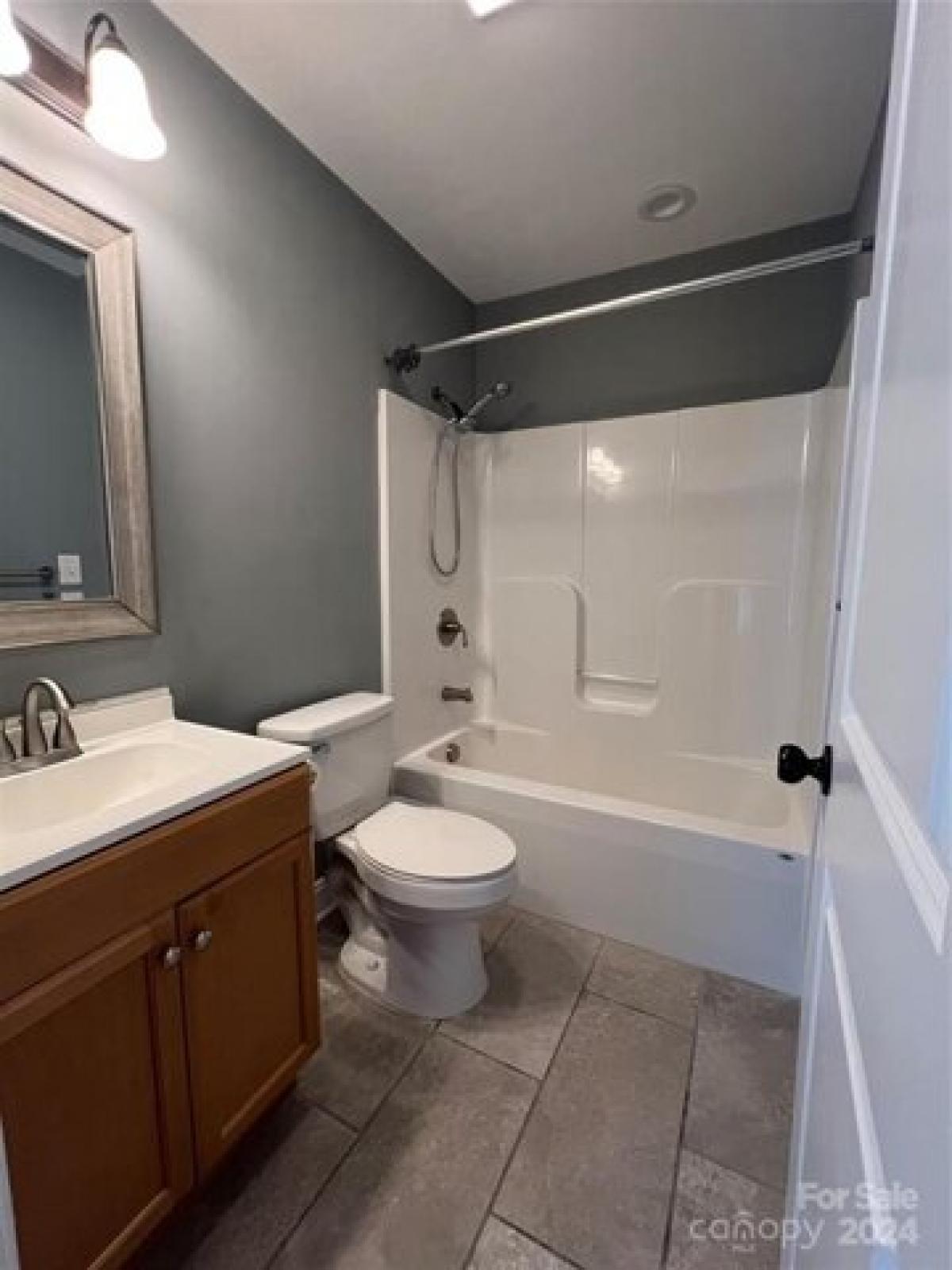 Picture of Home For Sale in Lincolnton, North Carolina, United States