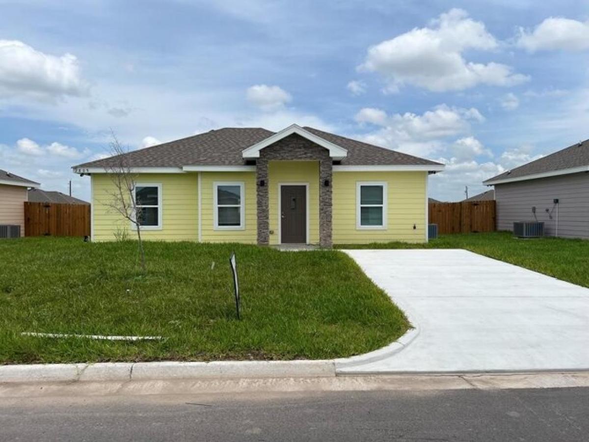 Picture of Home For Sale in La Feria, Texas, United States