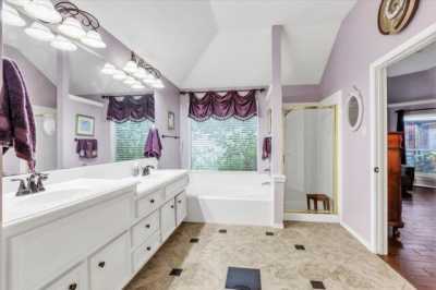 Home For Sale in Friendswood, Texas