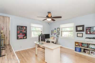 Home For Sale in Arlington Heights, Illinois