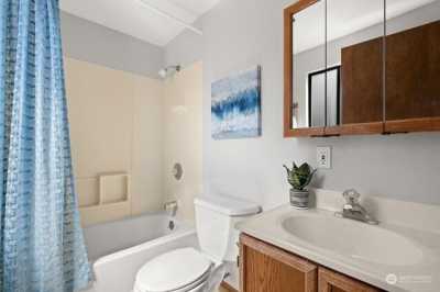 Home For Sale in Sammamish, Washington