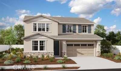 Home For Sale in Corona, California