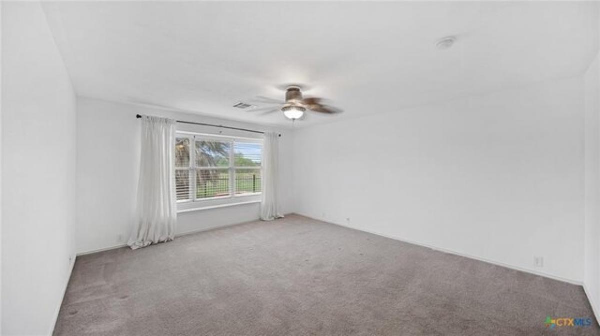 Picture of Home For Sale in Schertz, Texas, United States