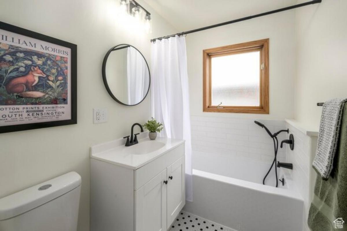 Picture of Home For Sale in Ogden, Utah, United States