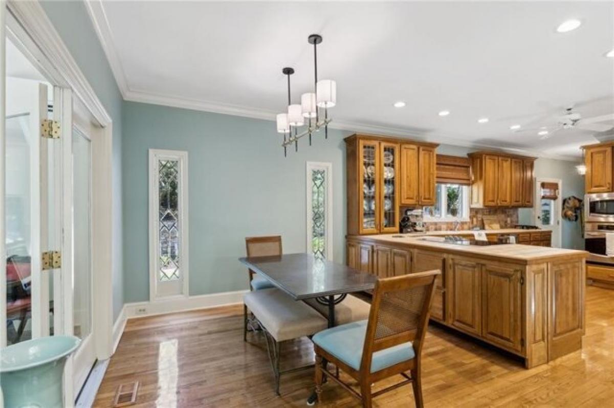 Picture of Home For Sale in Douglasville, Georgia, United States