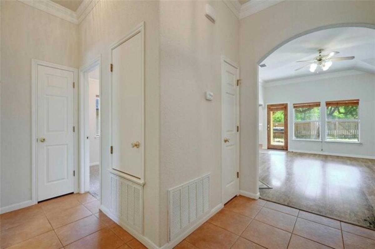 Picture of Home For Sale in Wimberley, Texas, United States