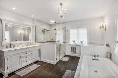 Home For Sale in Sunapee, New Hampshire