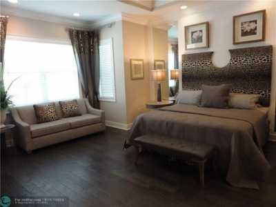 Home For Sale in Wellington, Florida