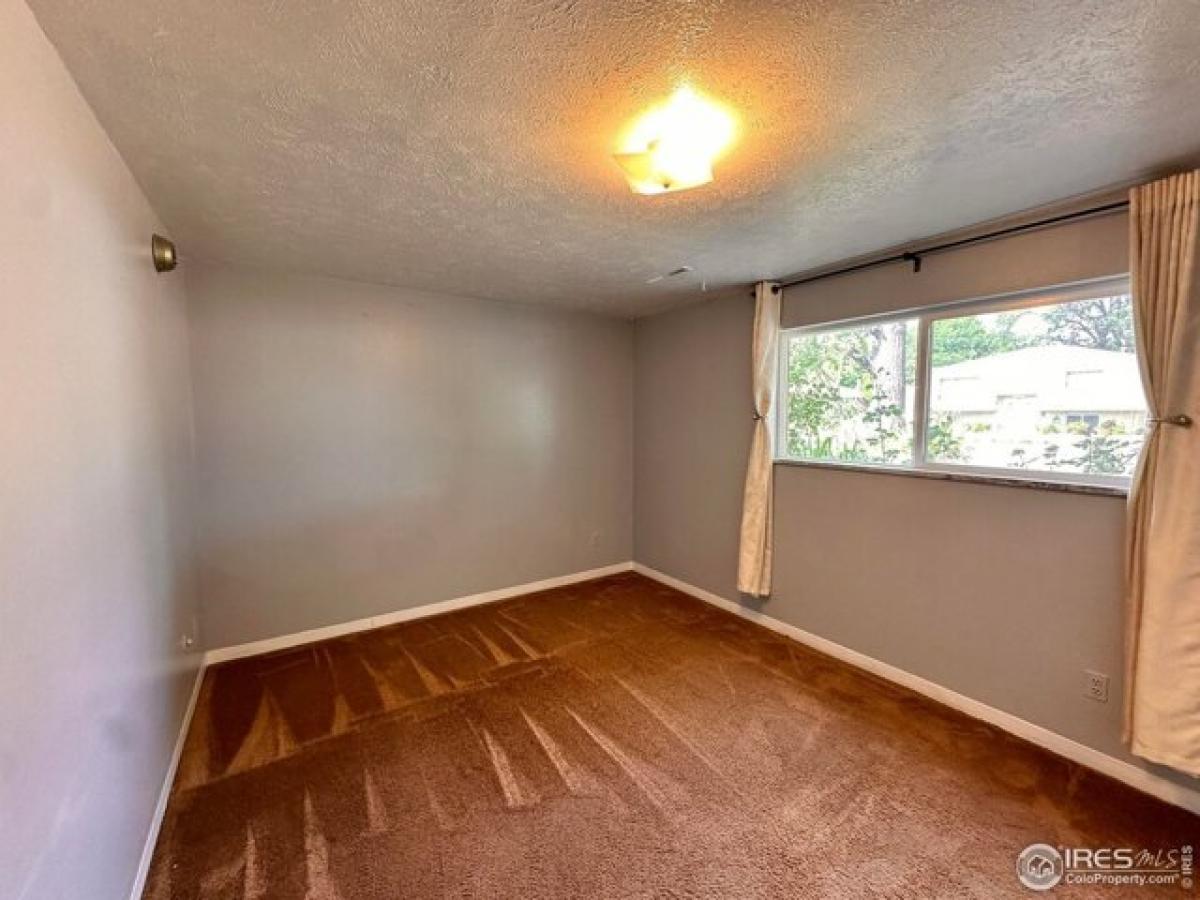 Picture of Home For Sale in Longmont, Colorado, United States