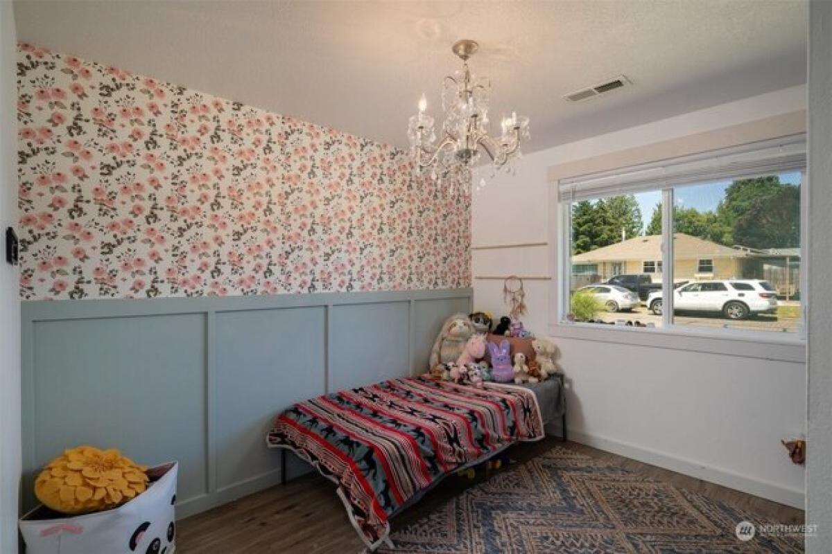 Picture of Home For Sale in Longview, Washington, United States